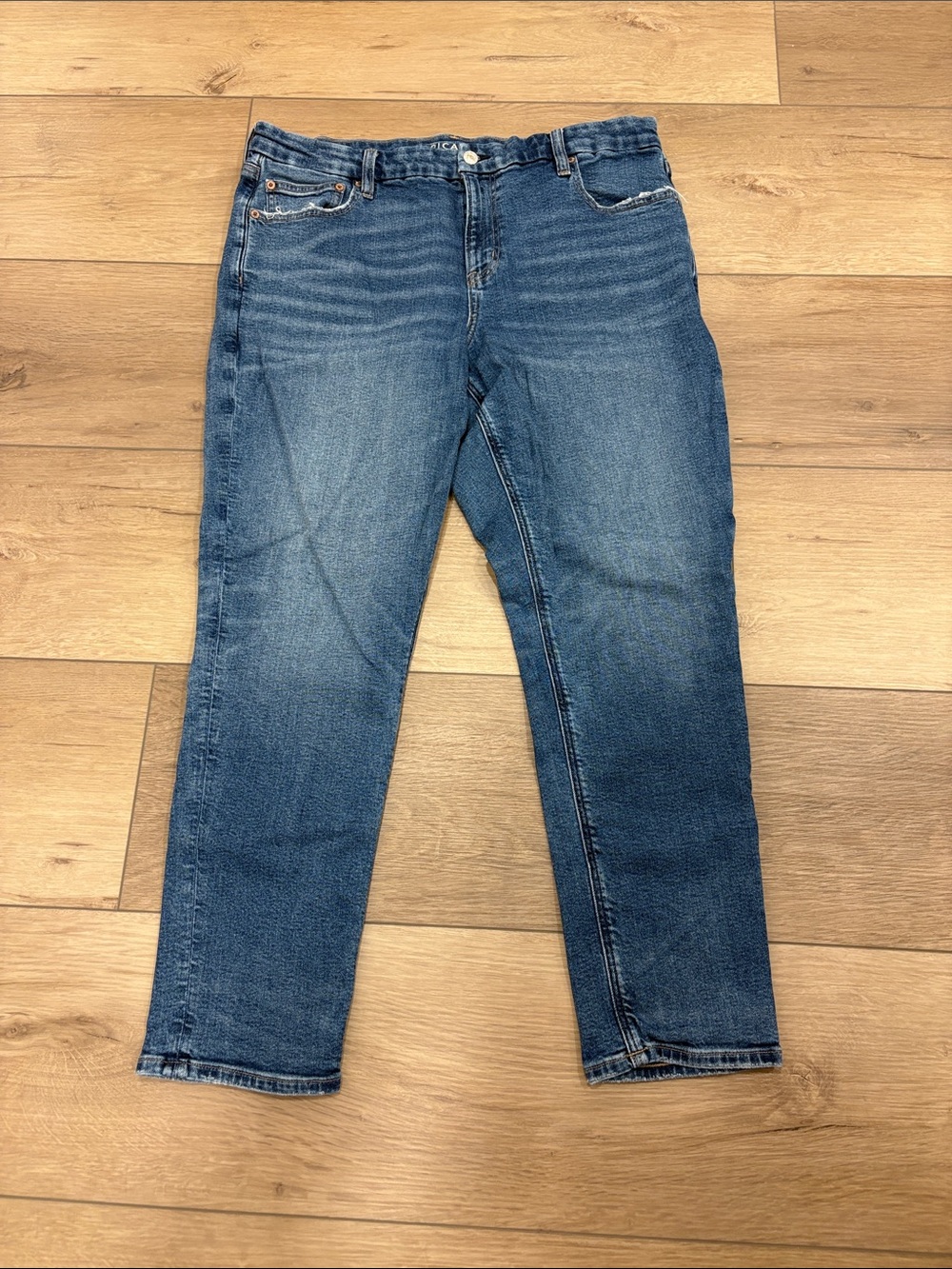 American Eagle Curvy ‘90s Skinny Jean